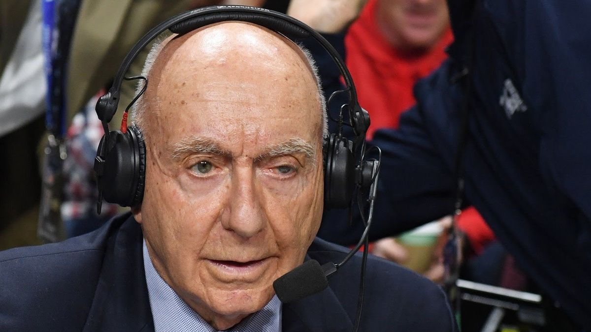 Dick Vitale’s top 5 college coaches all lead men’s teams. It feels like an oversight.