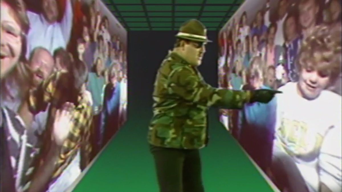 Sgt. Slaughter addresses the...crowd?