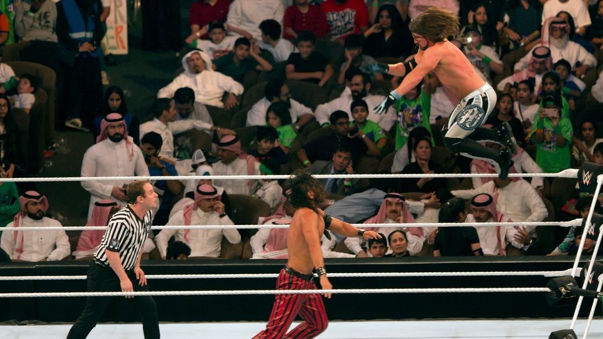 It’s the Royal Rumble. Woo!