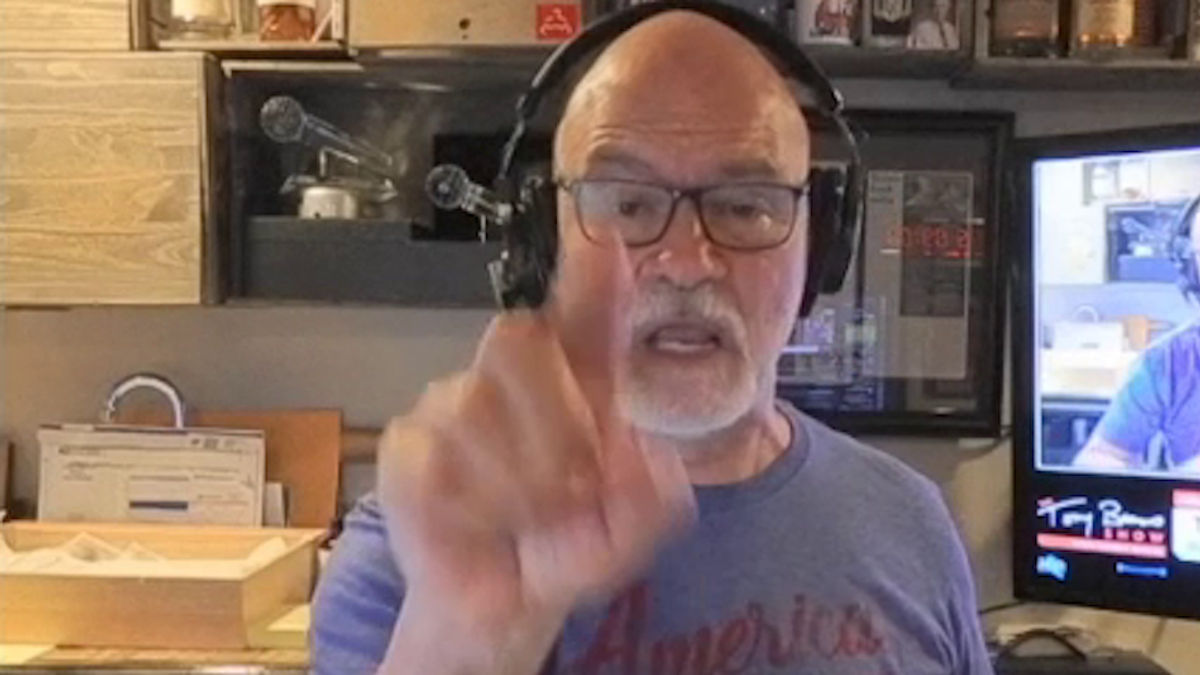 Tony Bruno says Deadspin is “worse than Hitler.”