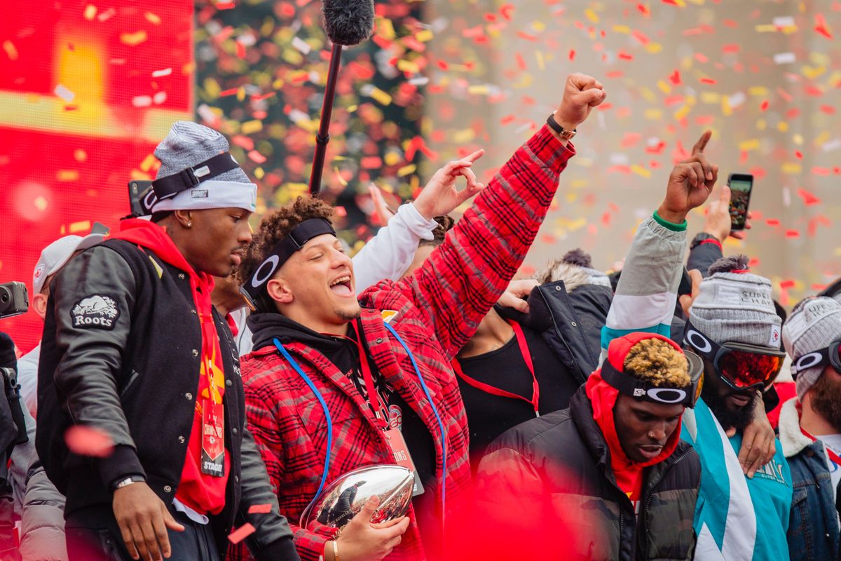 Don’t let the confetti in your eyes blind you to the fact that Pat Mahomes wasn’t even the best QB in NFL last year.