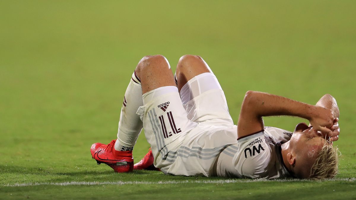 Diego Rubio and the Colorado Rapids haven’t played in three weeks due to positive COVID tests, which should be a warning to the NFL.