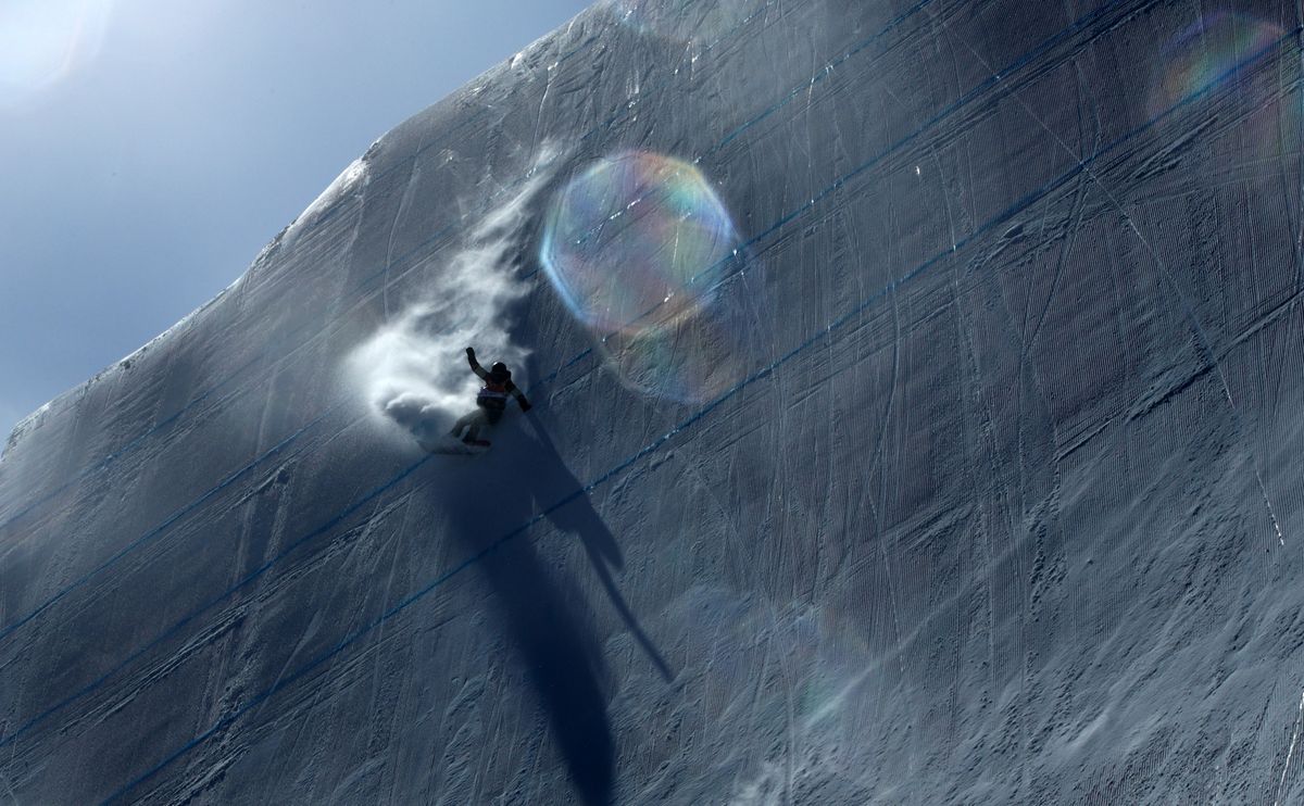 Brooke Voigt of Canada competes in the Snowboard Ladies’ Slopestyle Final. Photo: Adam Pretty/Getty Images.