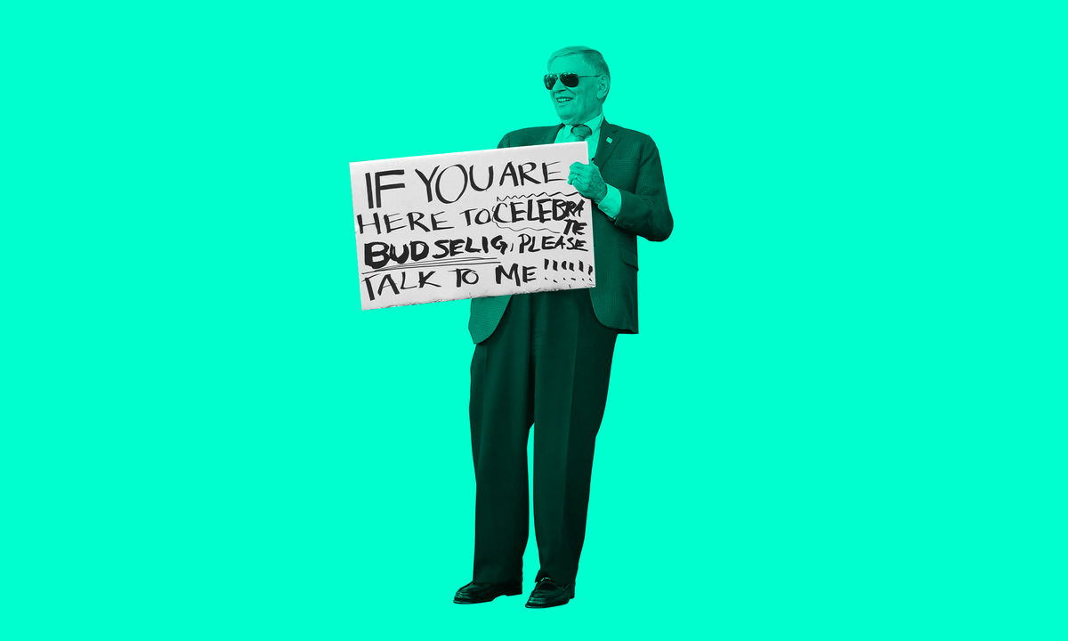 Jim Cooke/Deadspin/GMG, photo via  [object Object]