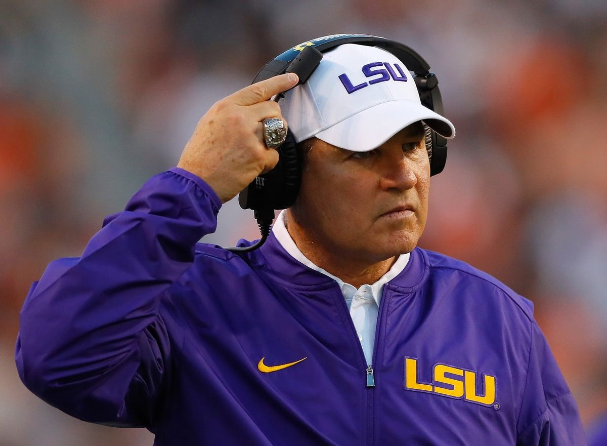 Les Miles is trash. LSU? Also trash for their hush-hush handling of it.