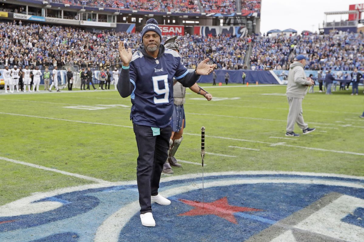 Kevin Dyson went from receiver passing to receiving grades.