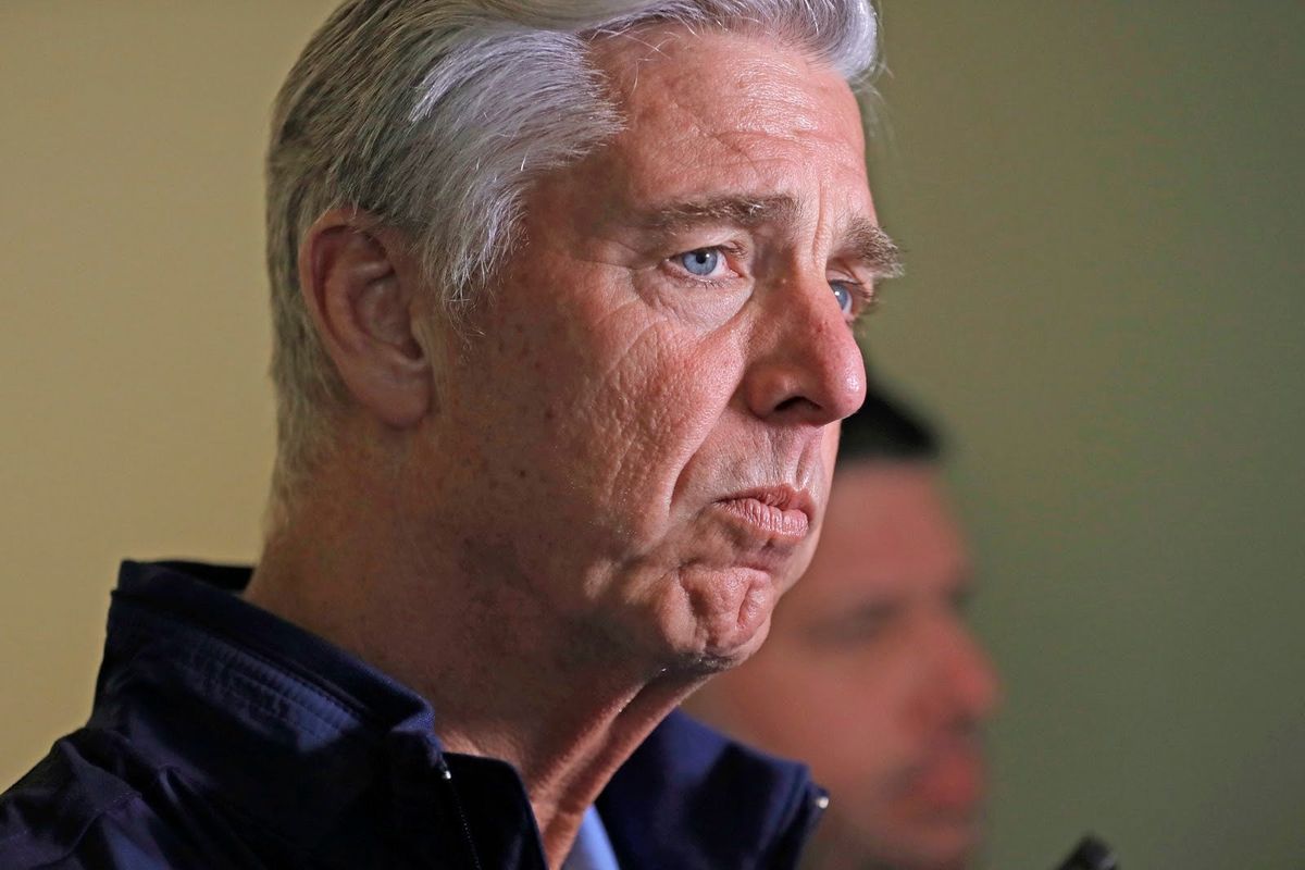 Dave Dombrowski is the latest recycled old white guy to get another chance in baseball.