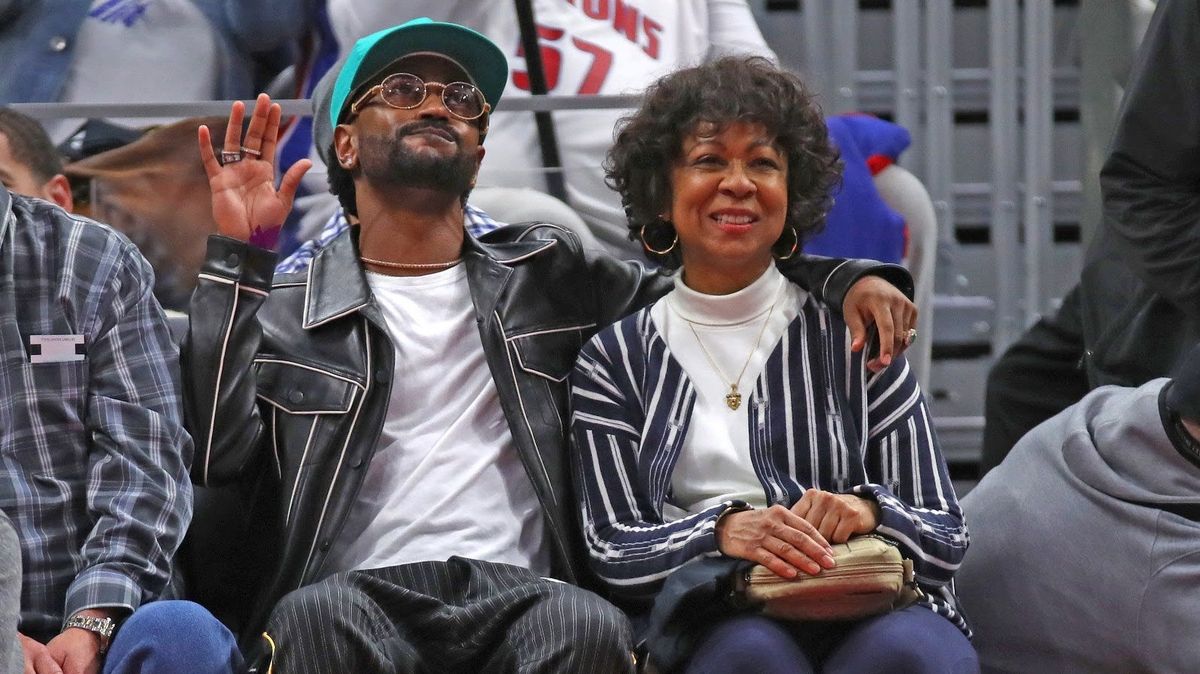 Meet the newest headliner for the Detroit Pistons . . . Big Sean.