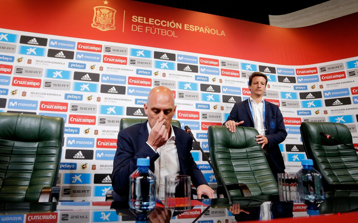 Luis Manuel Rubiales talks to the media after the decision to dismiss Julen Lopetegui.