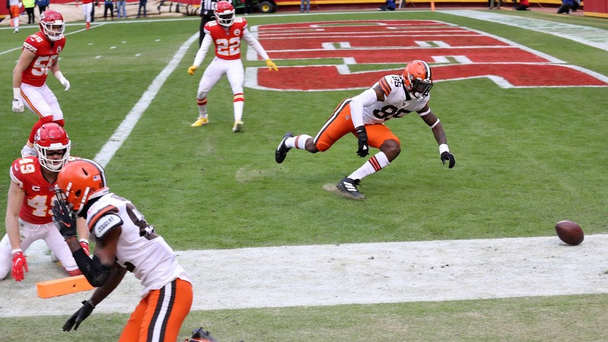 Behold - the reason “fumble” is trending on Twitter.