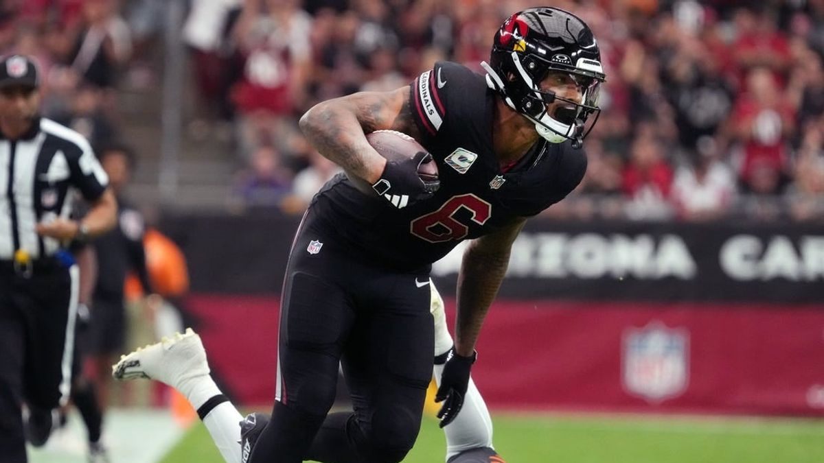 Deadspin | Report: Cardinals RB James Conner (knee) could land on IR