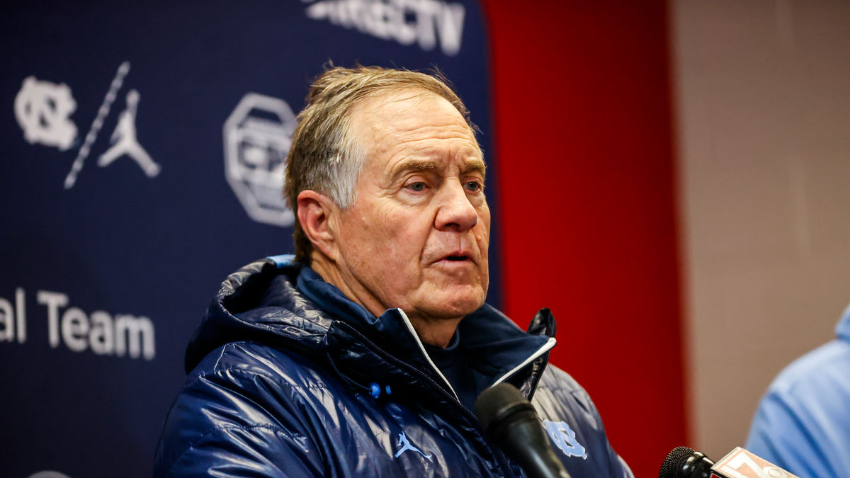 Why Bill Belichick Should Retire From Coaching After Struggling at North Carolina
