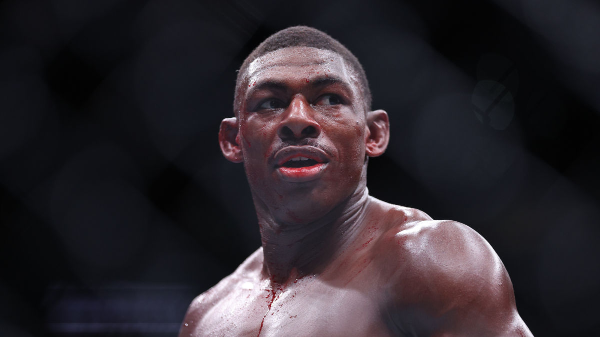  Joaquin Buckley Plummets From -300 Favorite to Underdog at UFC Edmonton 