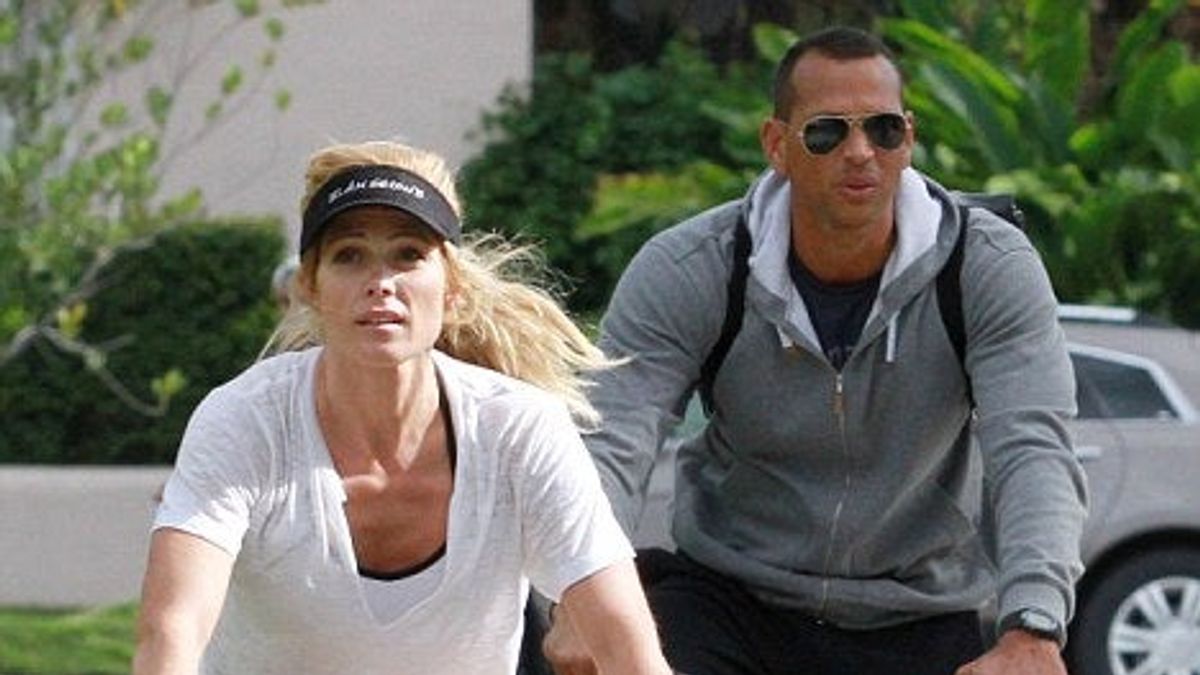 Deadspin | The Winter Of A-Rod Continues: He's Dating A Wrestler ...