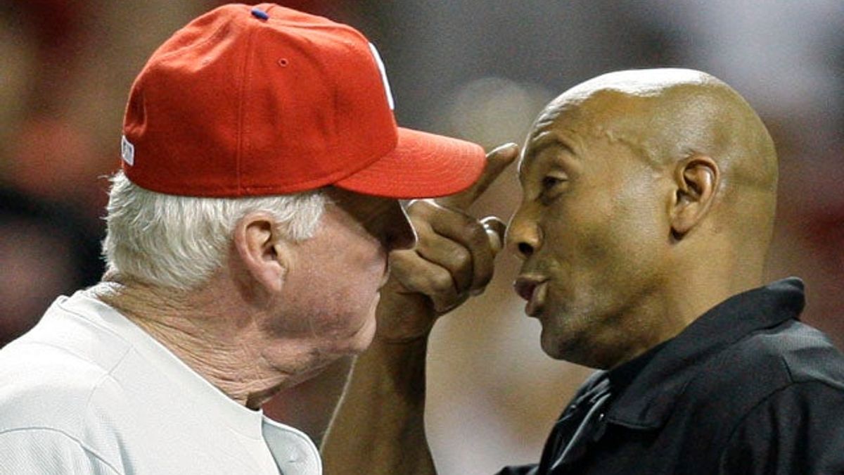 Deadspin | Better Know An Umpire: CB Bucknor