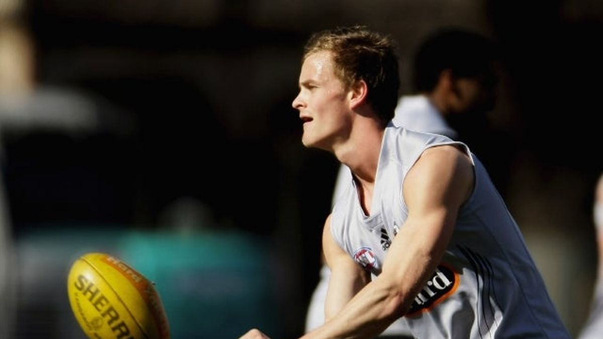 Deadspin | Australian Football Player Falls To His Death In Las Vegas