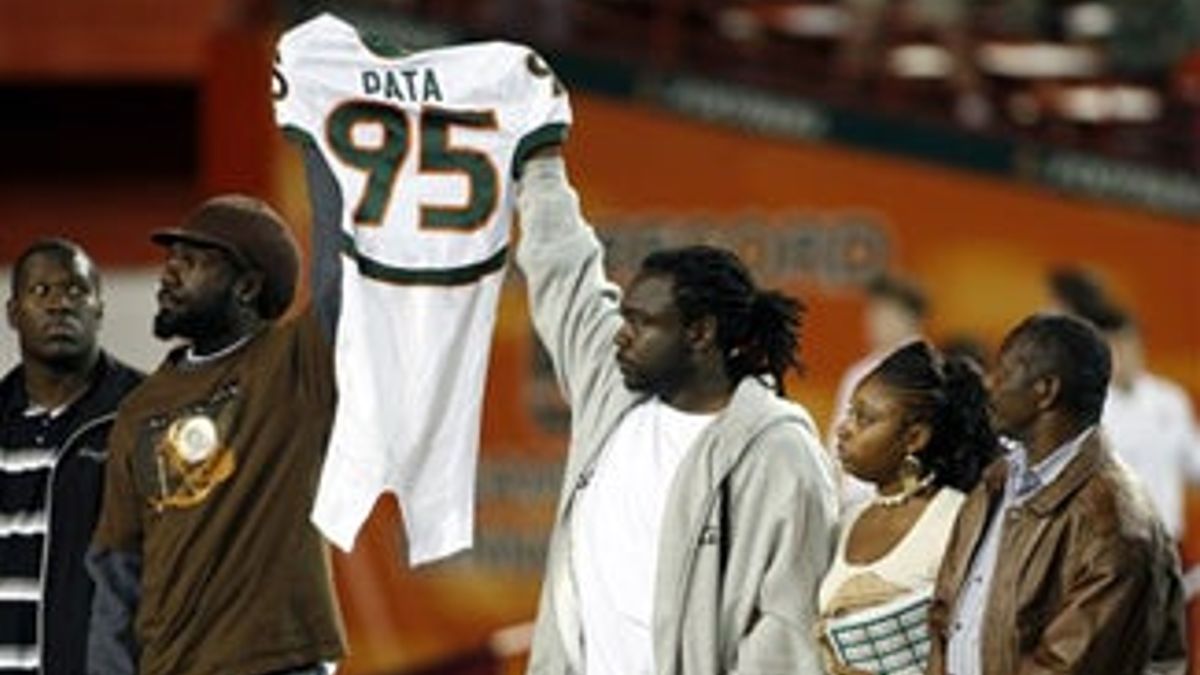 Deadspin | A Strange Way To Go After An Arena Football Job