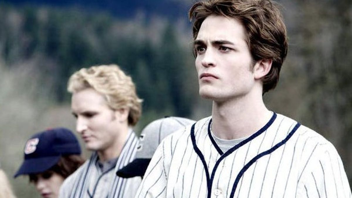Baseball Scene Deadspin | Bewildering Moments In Cinema: The Baseball Scene In 'Twilight'