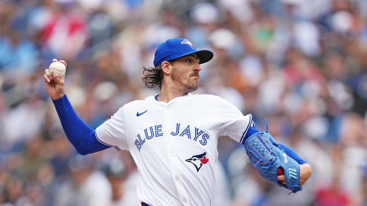 Deadspin | Pitchers face former teams as Jays finish set vs. Giants