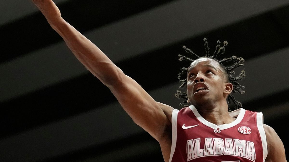 Deadspin | Report: Alabama F Derrion Reid to return vs. No. 1 Auburn