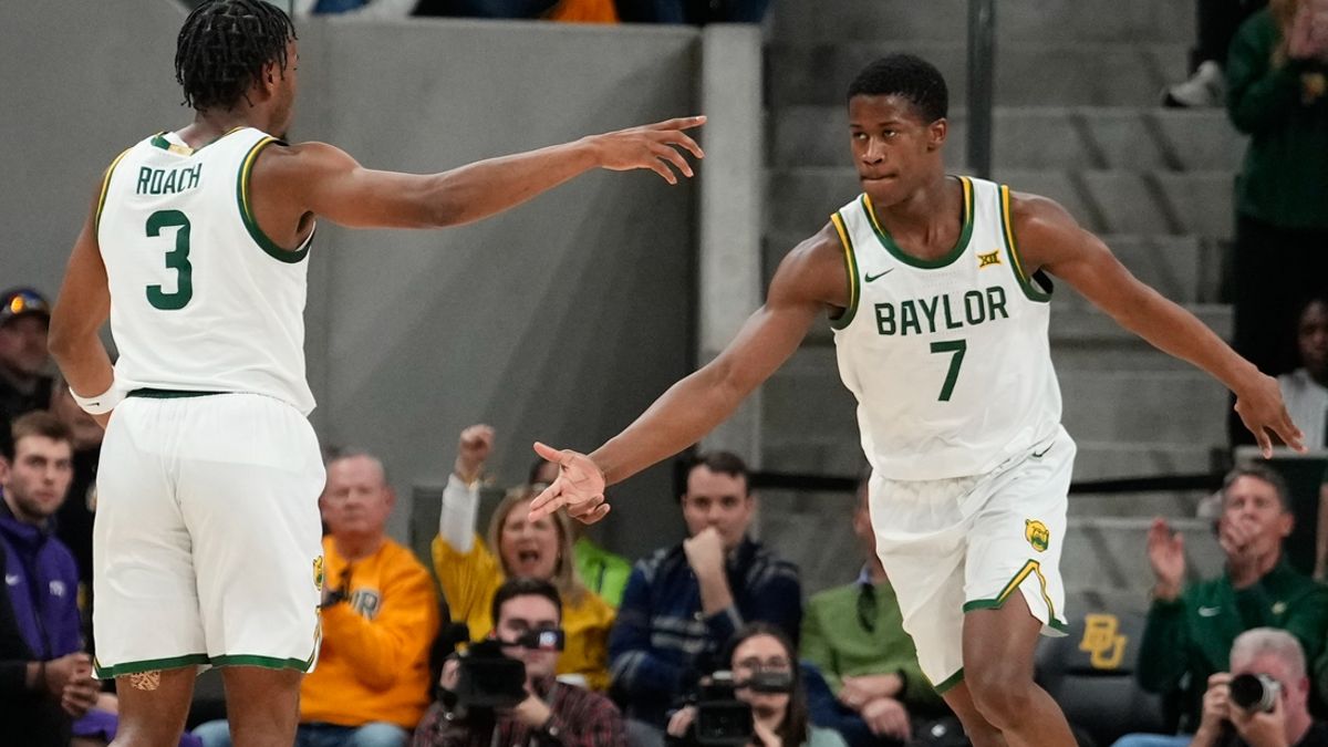 Deadspin | Baylor tries to land another punch in Big 12 play vs. Utah