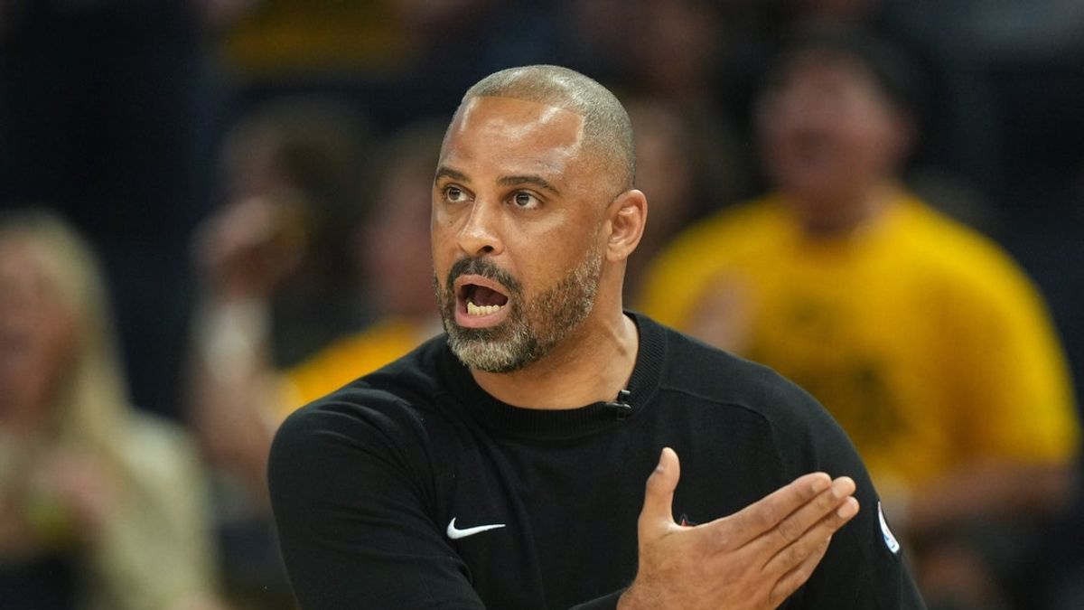 Jake Coach Wolves Deadspin | Report: Rockets, Wolves rebuff Knicks' request to poach coaches