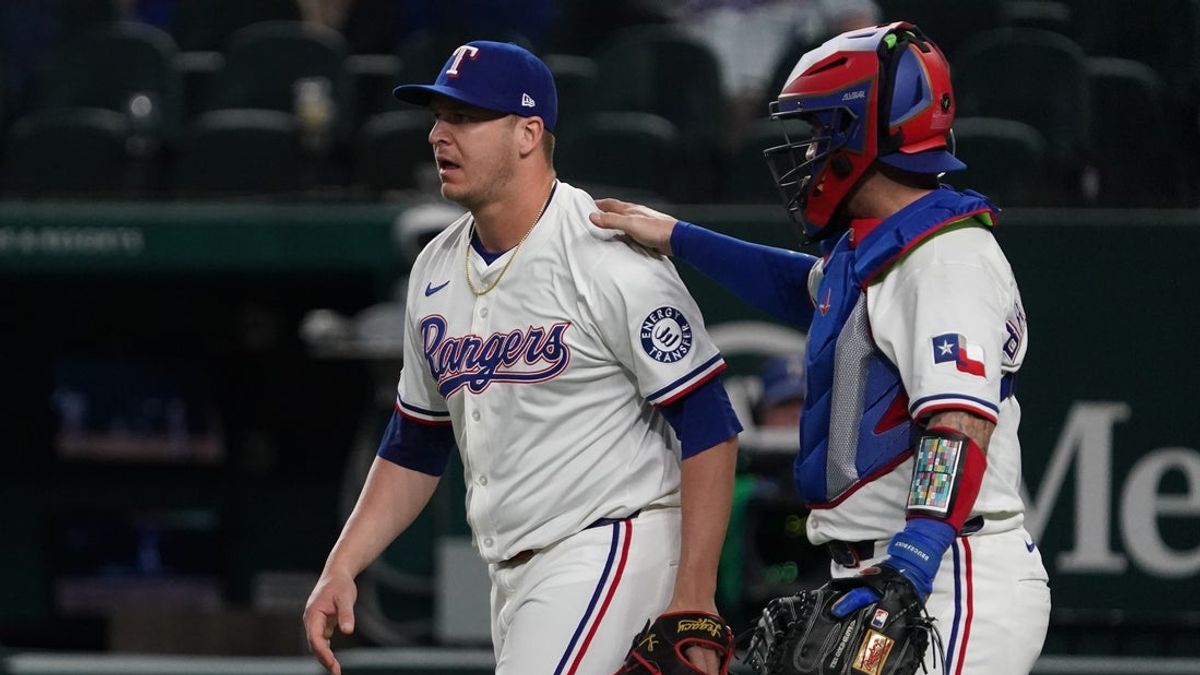 Deadspin | Rangers look to continue winning ways in rematch vs. Rockies
