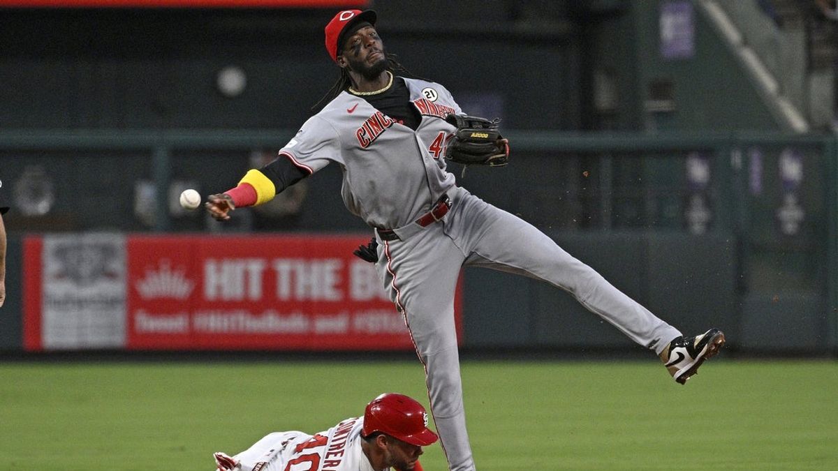 Jimmy Outlaw Reds Deadspin | Reds outlast Cards, just 2 back of final NL wild-card spot