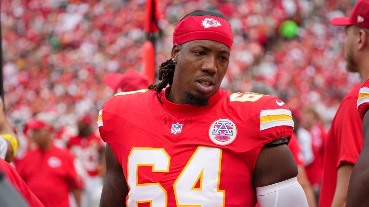 Reports: Falcons acquiring OT Wanya Morris from Chiefs Reports: Falcons acquiring OT Wanya Morris from Chiefs