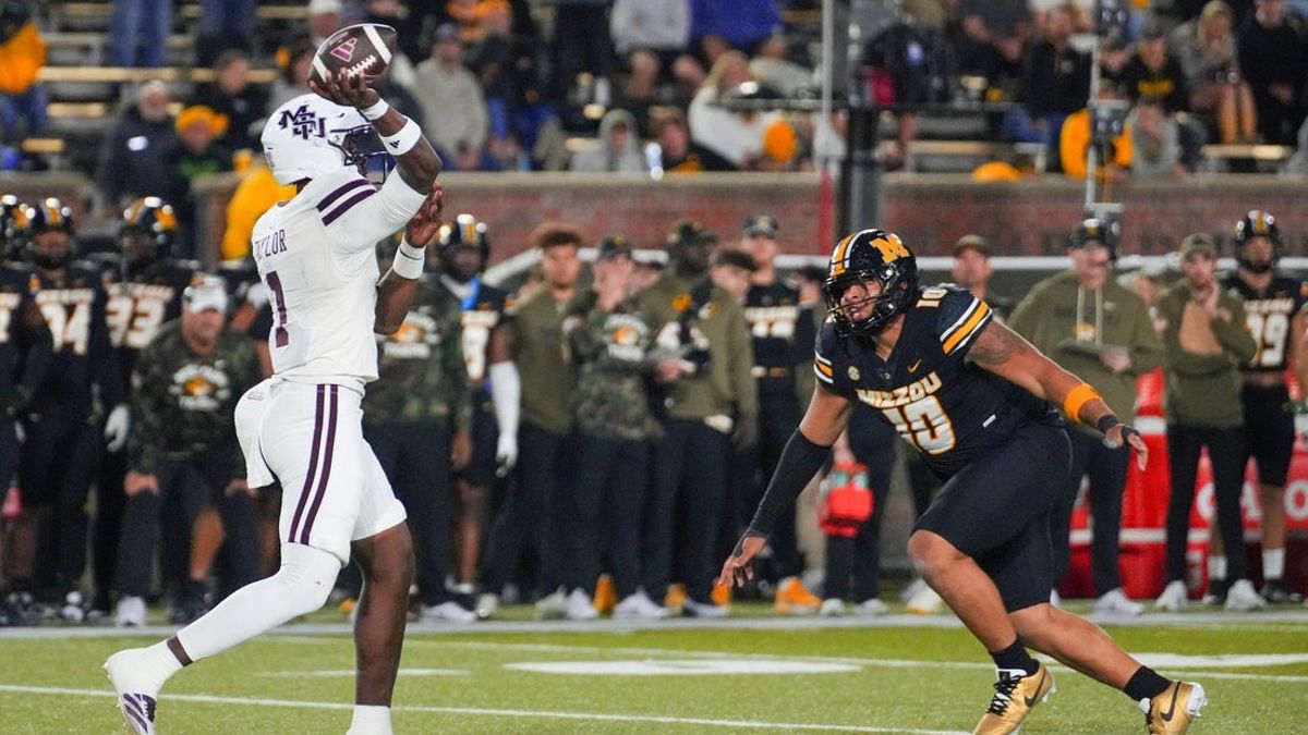 Court denies NCAA motion, rules Missouri DT Sterling Webb eligible