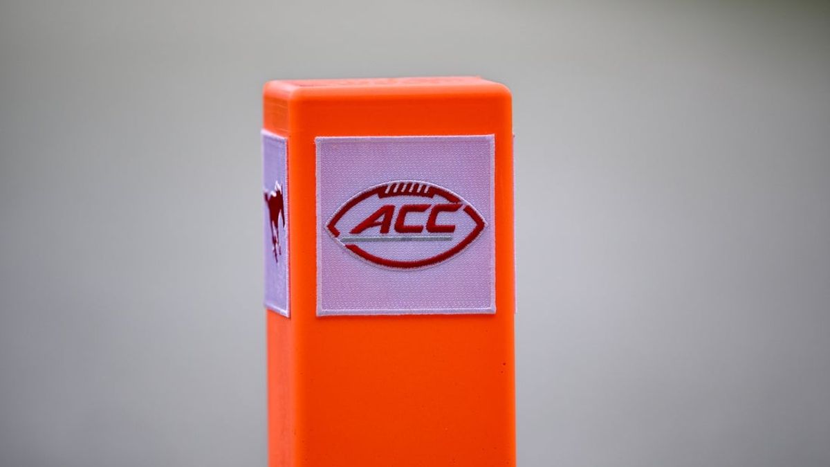  ACC joins other power conferences in banning ex-pros 