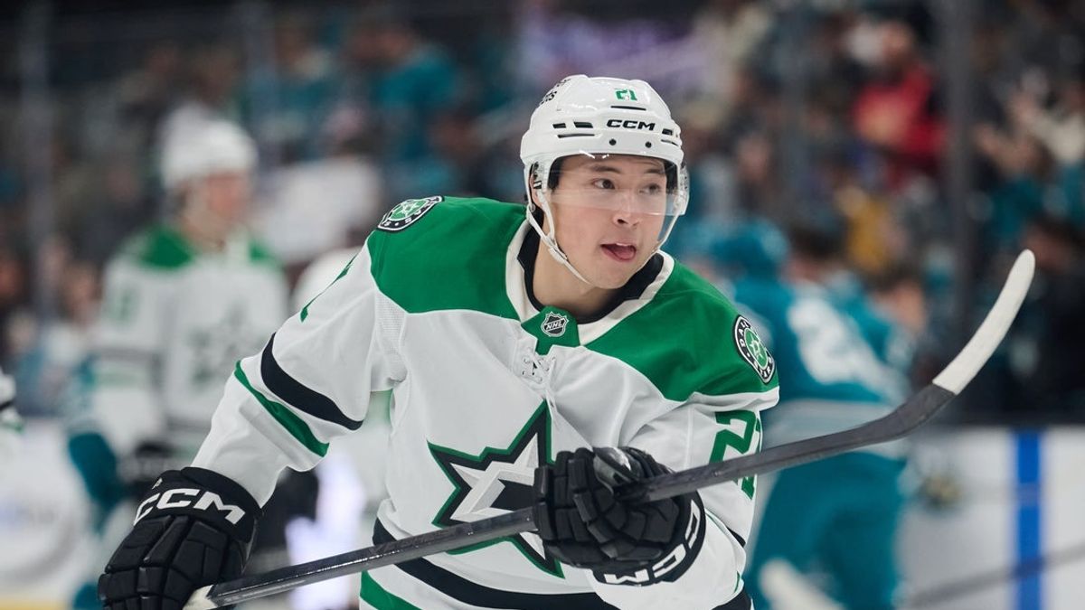 Οι Stars F Jason Robertson υποβάλλουν αίτηση διαιτησίας μισθών