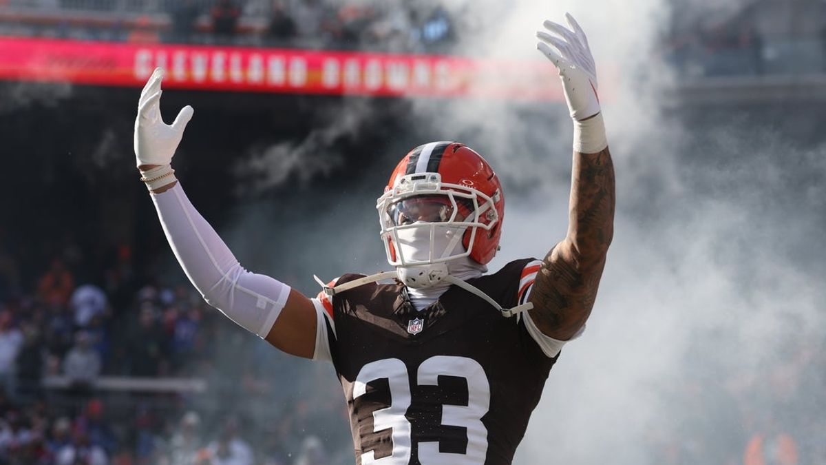  Browns re-sign starting S Ronnie Hickman 