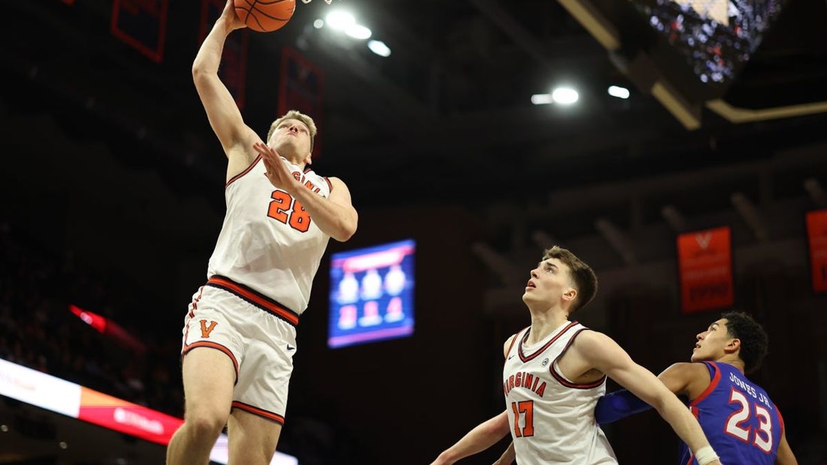 Deadspin | No. 9 Virginia enjoys 'level of comfort' ahead of opener vs. Drexel