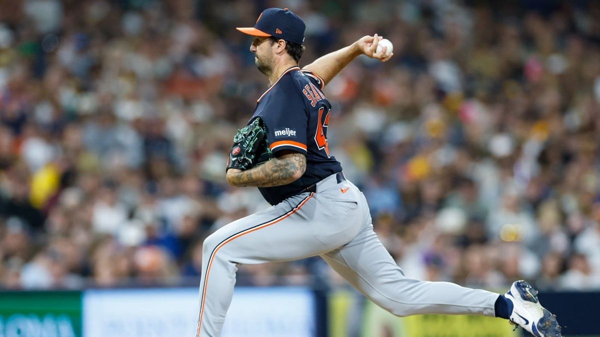 استحوذت العائلة المالكة على RHP Connor Seabold من Blue Jays استحوذت العائلة المالكة على RHP Connor Seabold من Blue Jays