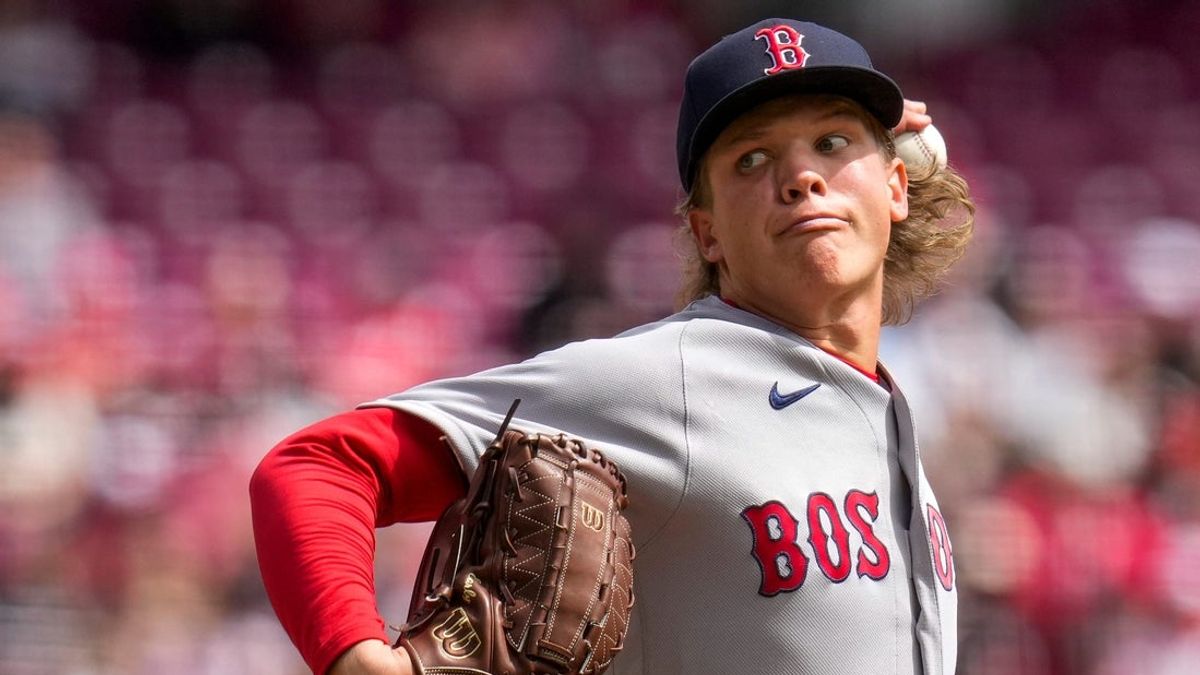 Deadspin | Forward-thinking Red Sox take momentum into series vs. Cardinals