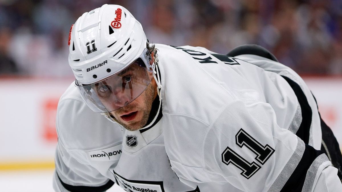 Kings to retire Anze Kopitars No. 11 jersey, unveil statue Kings to retire Anze Kopitars No. 11 jersey, unveil statue