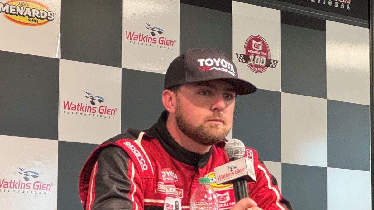 Kaden Honeycutt dominates Richmond for second career Truck Series win Kaden Honeycutt dominates Richmond for second career Truck Series win