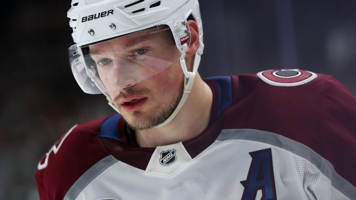 GM pledges that star Cale Makar will finish his career with Avalanche GM pledges that star Cale Makar will finish his career with Avalanche