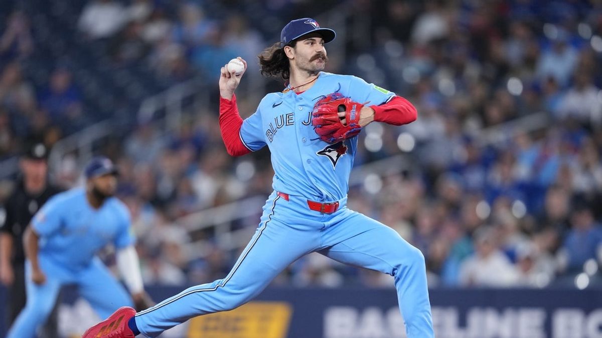 Returning Dylan Cease, Blue Jays bid to slow hot Phillies Returning Dylan Cease, Blue Jays bid to slow hot Phillies