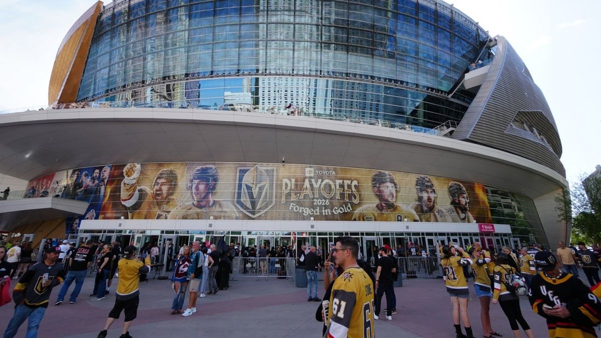  Owner of NHLs Knights launches bid for Vegas NBA expansion franchise 