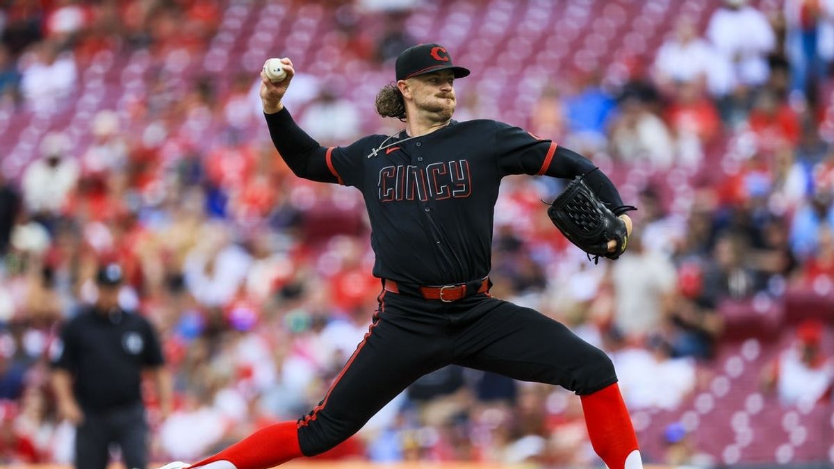 Οι Texas Rangers υπογράφουν τον RHP Chris Paddack και προωθούν τον Cameron Cauley