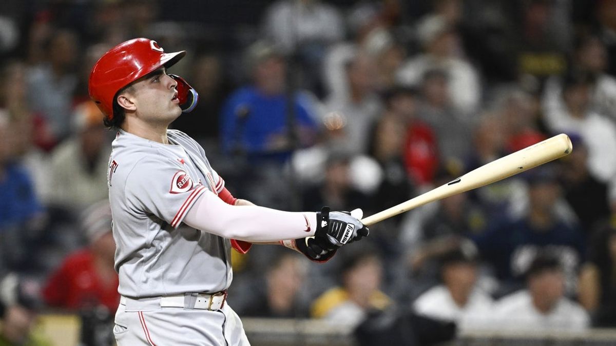 Fresh off ending skid, Reds chase series win vs. Padres Fresh off ending skid, Reds chase series win vs. Padres