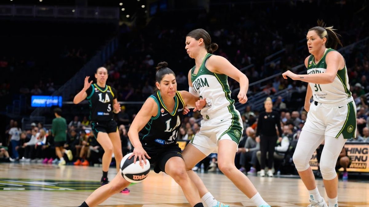  Sparks outlast Storm in back-and-forth battle 