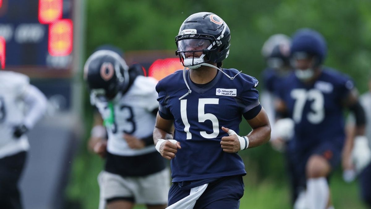  Reports: Bears RB DAndre Swift, WR Rome Odunze injured at practice 