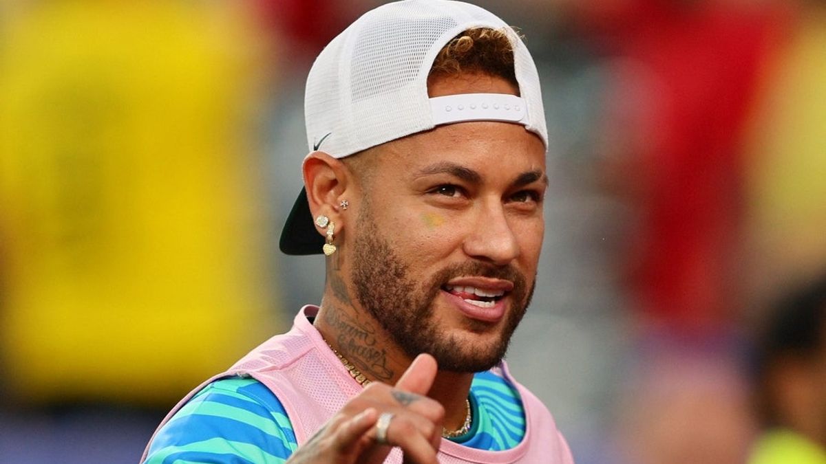 Brazils Neymar (calf) takes step forward in recovery Brazils Neymar (calf) takes step forward in recovery