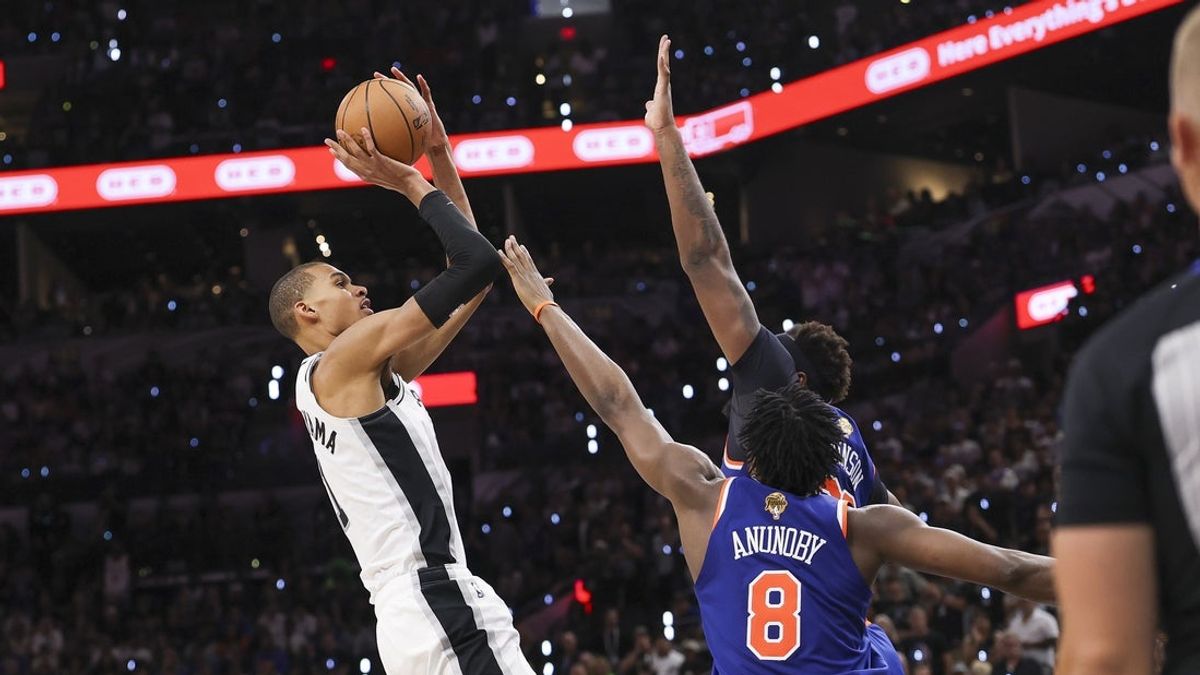 Οι Spurs υπογράφουν τον Victor Wembanyama σε πενταετές συμβόλαιο 252 εκατομμυρίων δολαρίων