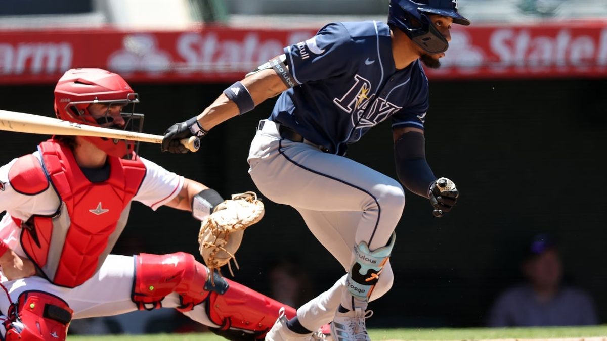 Deadspin | Rays avoid sweep with 5-run inning vs. Angels