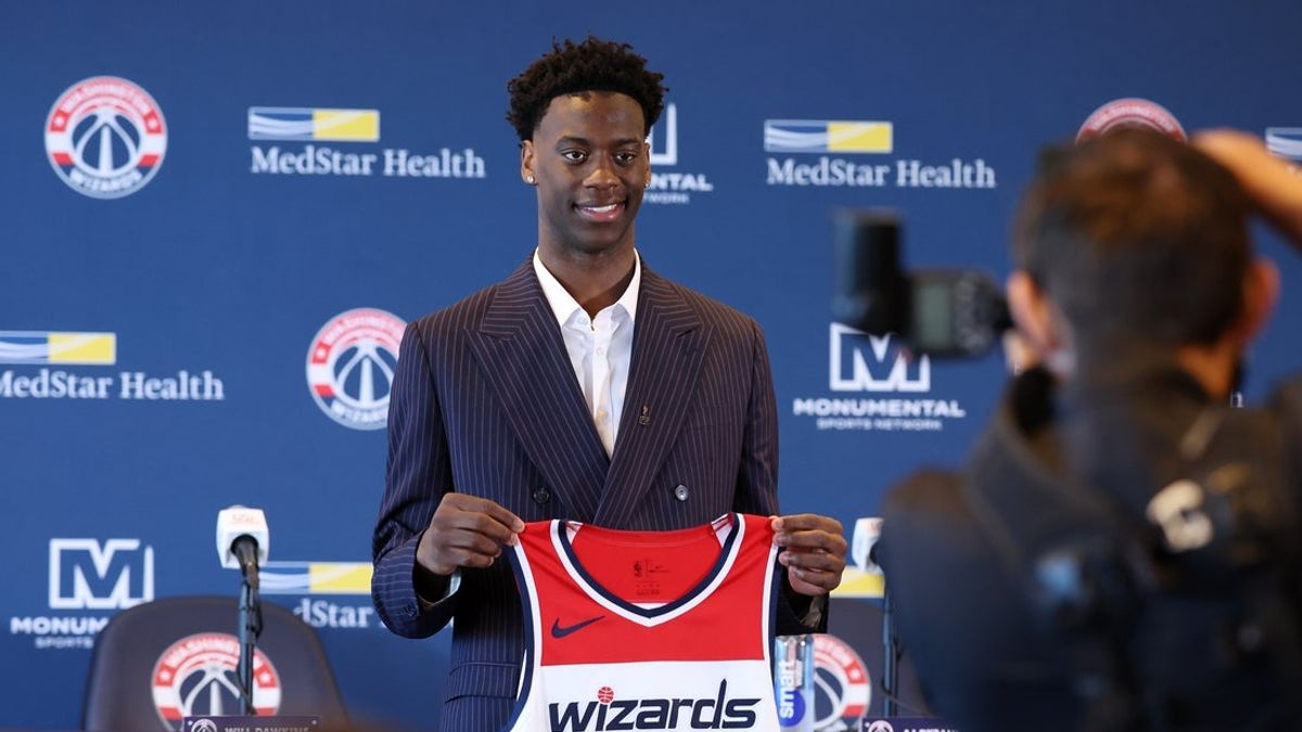 Οι Wizards έχουν κλειδώσει τον Νο. 1 εκλεκτό AJ Dybantsa για το υπόλοιπο του Summer League Οι Wizards έχουν κλειδώσει τον Νο. 1 εκλεκτό AJ Dybantsa για το υπόλοιπο του Summer League