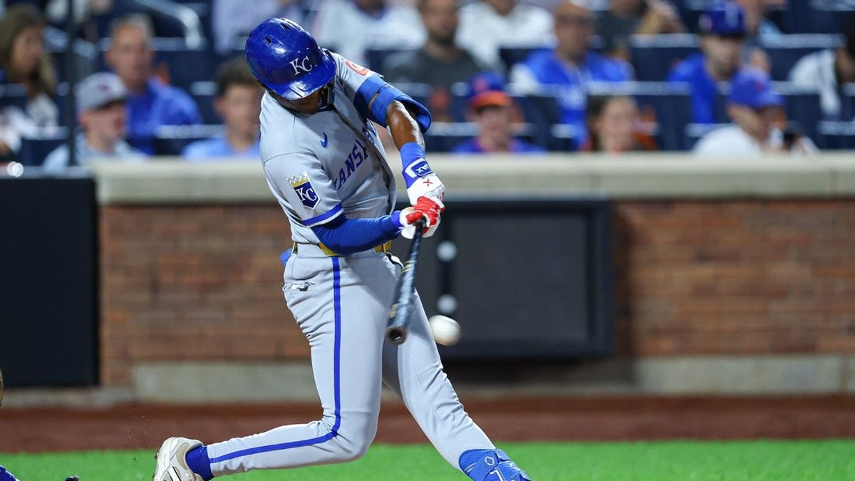 تقرير MLB: تايلر تولبرت من فريق Royals يعادل الرقم القياسي بـ 12 إصابة متتالية تقرير MLB: تايلر تولبرت من فريق Royals يعادل الرقم القياسي بـ 12 إصابة متتالية